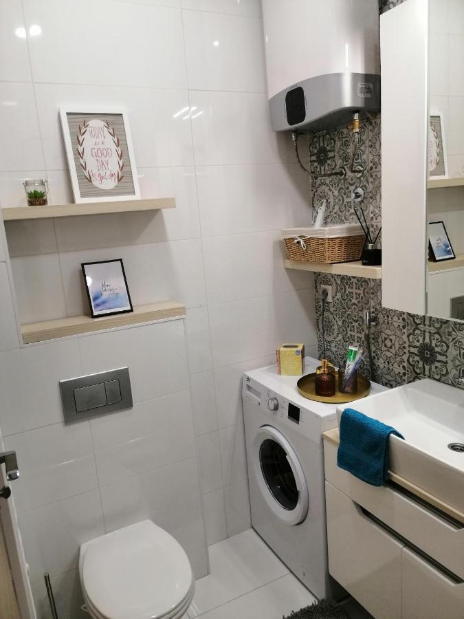 Stefan Lux Apartment Bijeljina Bagian luar foto